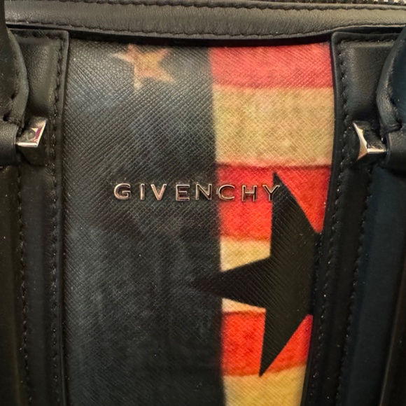 Super rare limited edition Givenchy 'Lucrezia' American Flag Top Handle Satchel - Picture 3 of 8